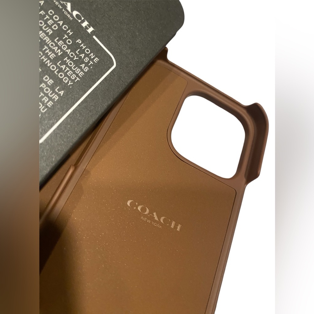 Coach 2024 Iphone Pro Folio Phone Case - Picture 9 of 12